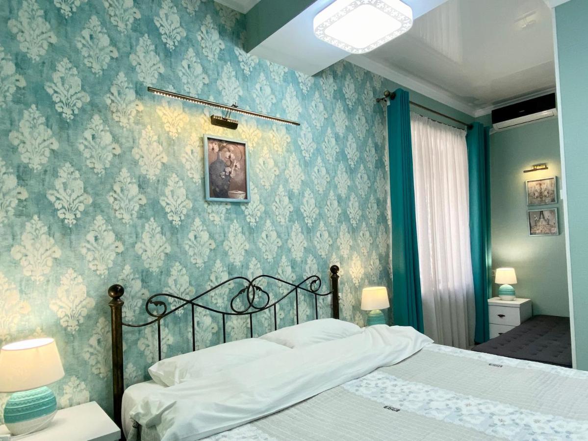 Nicolas Boutique Hotel Tbilisi Exterior foto